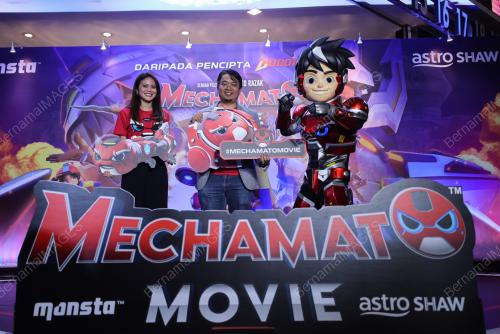 MALAM GALA TAYANGAN PERDANA MECHAMATO
