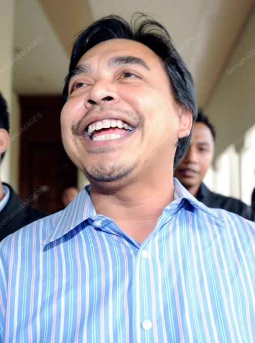 KL32_30122011_MAHKAMAH_TIPU