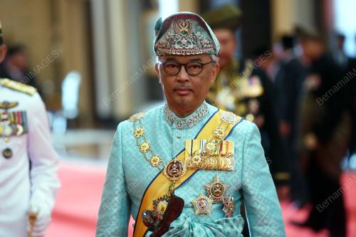 KL32_31012019_AGONG_BN201901289402
