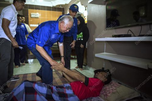 KL33_01052018_ZIARAH_BN201804307109