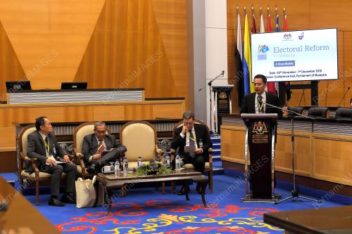 KL33_01122018_PARLIMEN_BN201811295069