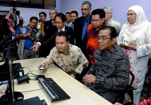 KL33_02022012_UPSI