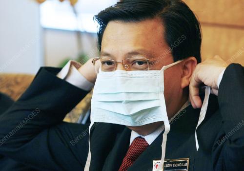LIOW TIONG LAI
