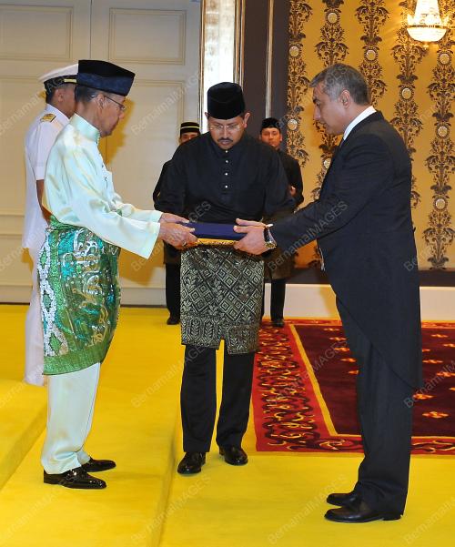 KL33_02102013_DUTA
