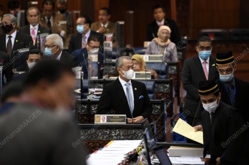 PERSIDANGAN PARLIMEN PENGGAL KETIGA 