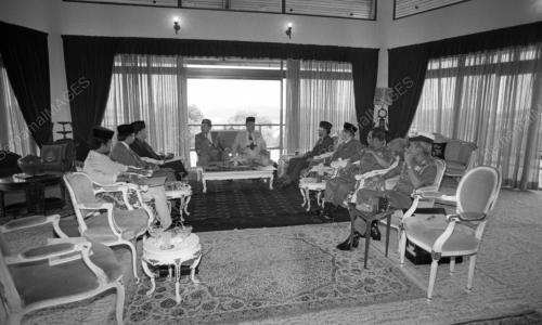KL33_04022015_MESYUARAT_UMNO