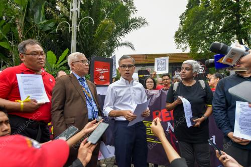 FAHMI FADZIL