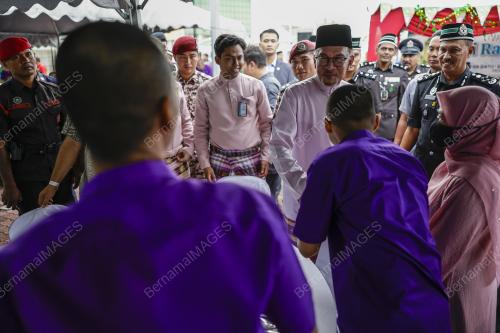 DATUK SERI ANWAR IBRAHIM