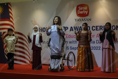 DATUK RAS ADIBA RADZI