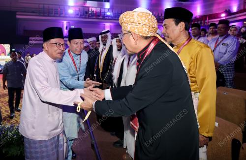 DATUK SERI ANWAR IBRAHIM