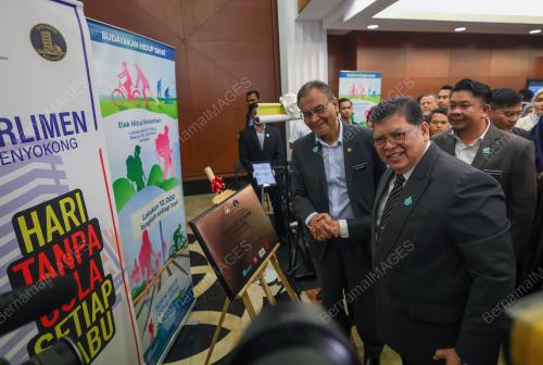 TAN SRI JOHARI ABDUL