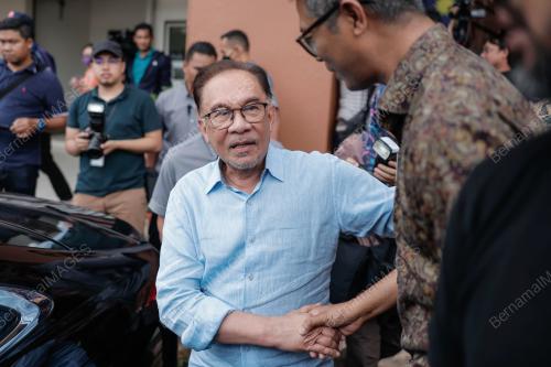 DATUK SERI ANWAR IBRAHIM