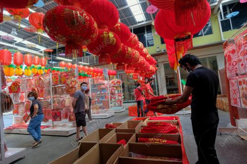 PERSIAPAN MENJELANG TAHUN BARU CINA