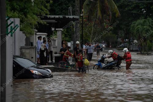 BANJIR KILAT SEKITAR LEMBAH KLANG