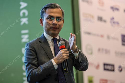FAHMI FADZIL