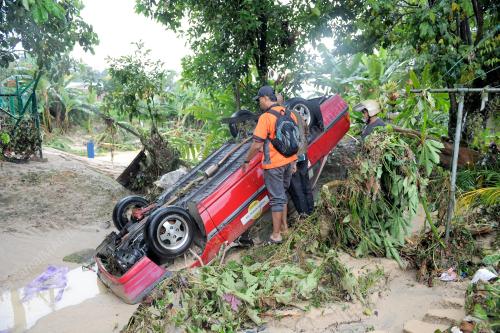 KL33_08032012_KESAN_BANJIR