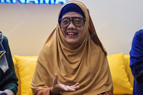 DATUK DR. ZURINAH HASSAN