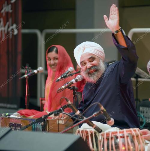 DYA SINGH