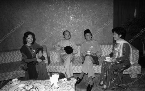 KL33_08072015_MESYUARAT_UMNO