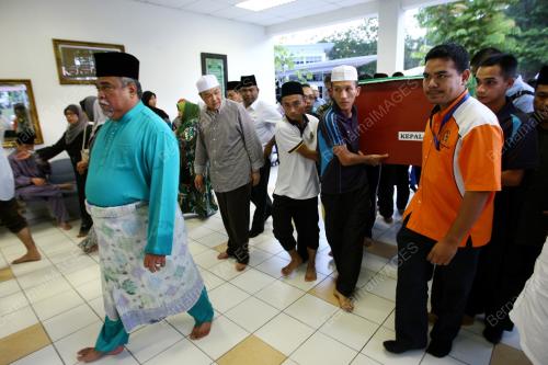 KL33_08082014_ZAHID