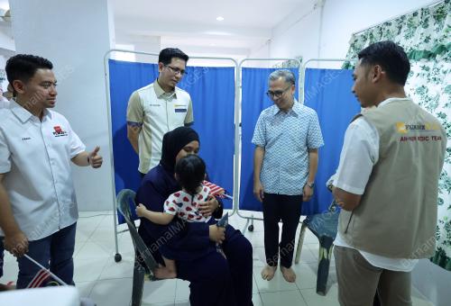FAHMI FADZIL