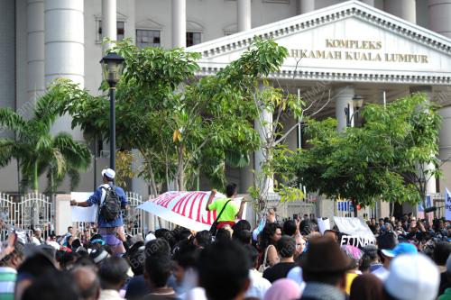 KL33_09012012_ANWAR