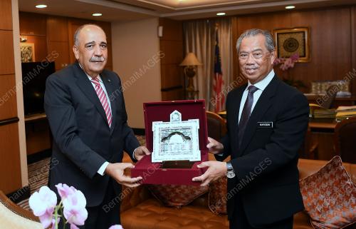 TAN SRI MUHYIDDIN YASSIN