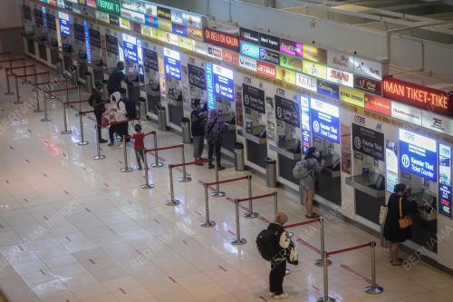 SUASANA TERMINAL BERSEPADU SELATAN (TBS)