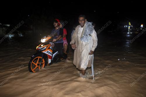 KL33_10112017_BANJIR_HULU_LANGAT