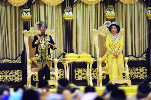 KL33_11042012_CIUM_KERIS