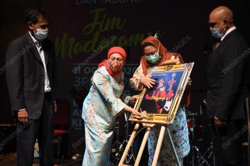 DATUK SERI NANCY SHUKRI