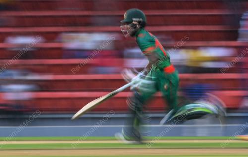 KL33_11112017_KRIKET_ID_BN201711100982