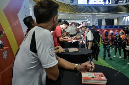 JELAJAH TROFI ASEAN PIALA SHOPEE