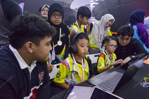 SANTUNAN KASIH HARI ISTIMEWA SAINS