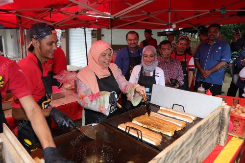 MASTURA AHMAD MUSTAFA