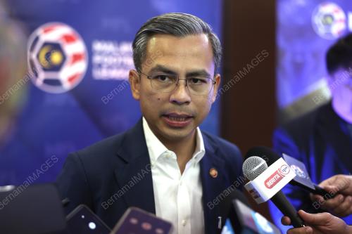 FAHMI FADZIL