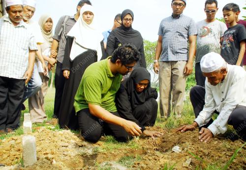 KL33_14062012_ARYAAN_HAFIZH