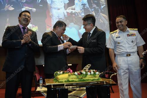 KL33_14102019_MINDEF_BN201910134200