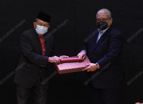 TAN SRI DR RAIS YATIM