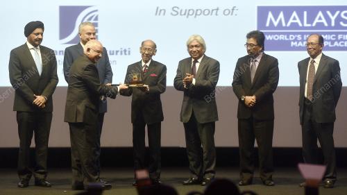 KL33_14112016_AWARD