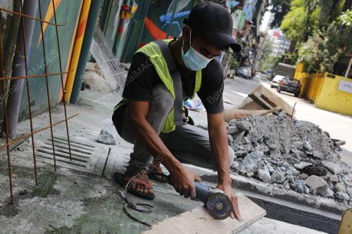 TINJAUAN SOP DI TAPAK PEMBINAAN