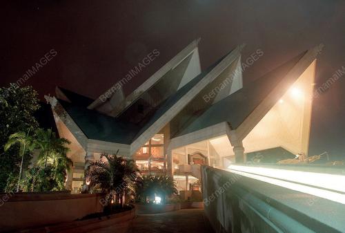 ISTANA BUDAYA