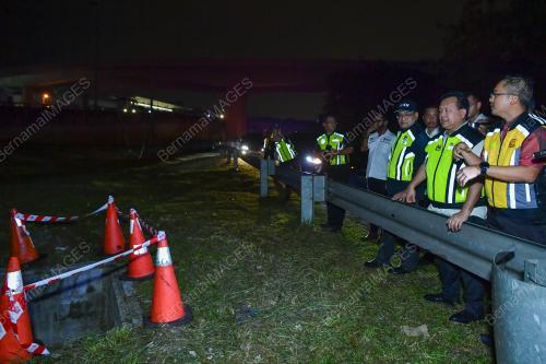DATUK SERI ALEXANDER NANTA LINGGI