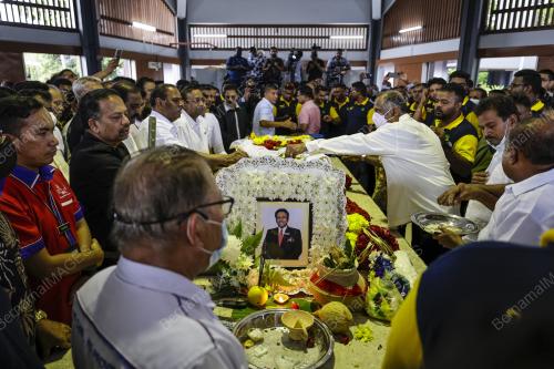 MENDIANG TUN S. SAMY VELLU
