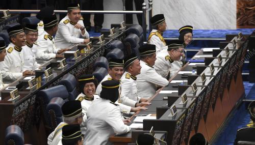 KL33_17072018_PARLIMAN
