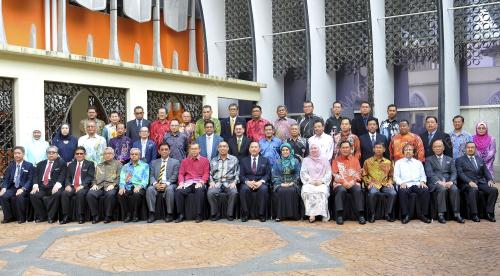 KL33_17112016_MESYUARAT