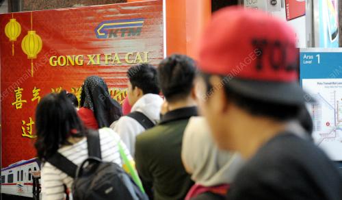 KL33_18022015_CNY