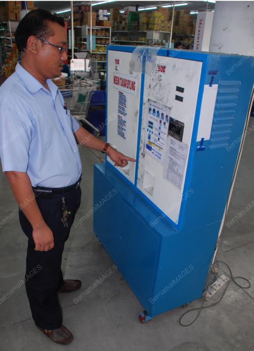 ROMPAKAN MESIN PENUKAR SYILING