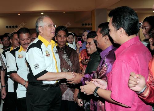 DATUK SERI MOHD NAJIB TUN ABDUL RAZAK