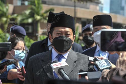 DATUK SERI AHMAD MASLAN